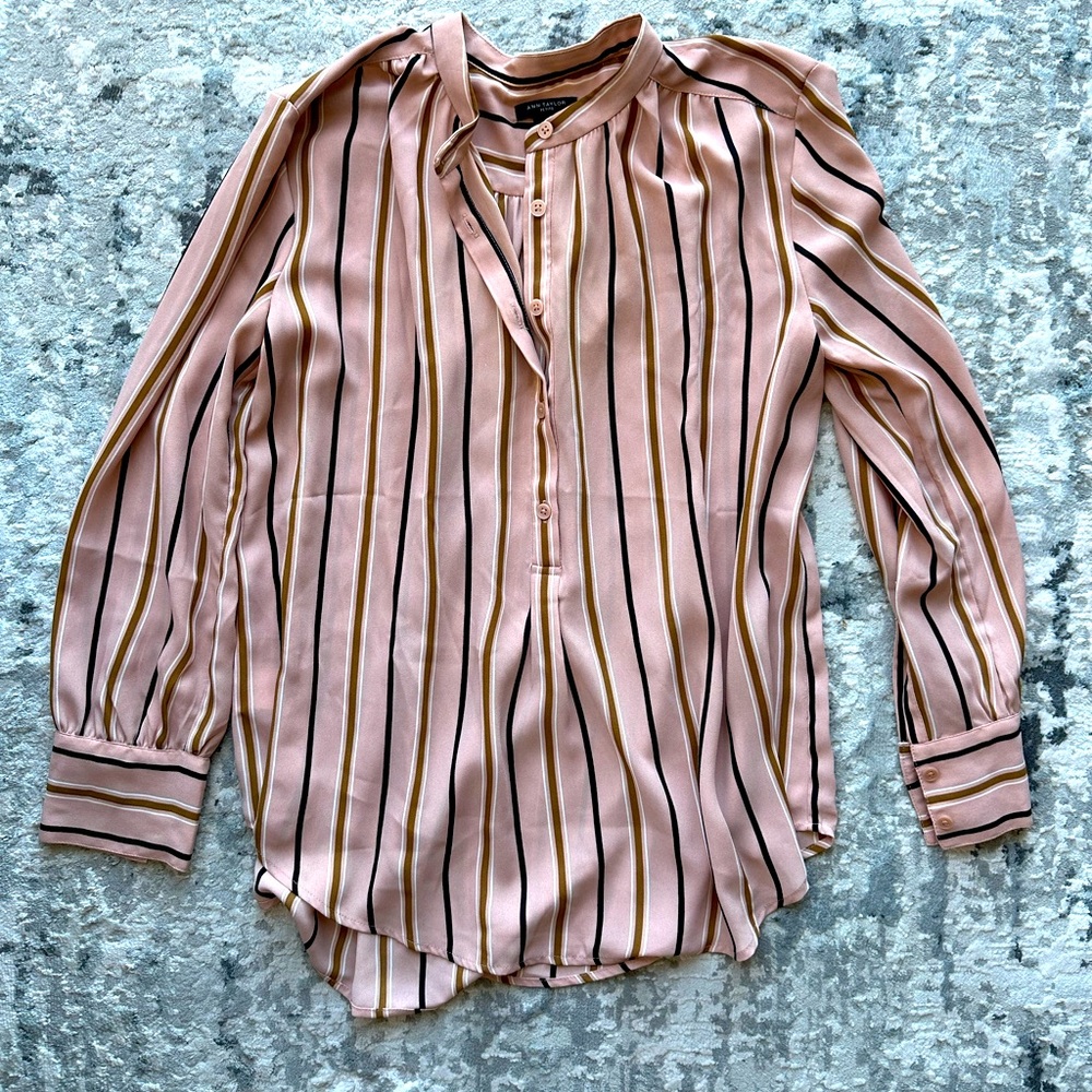 Pink, black & brown striped Ann Taylor shirt. Size XSP.